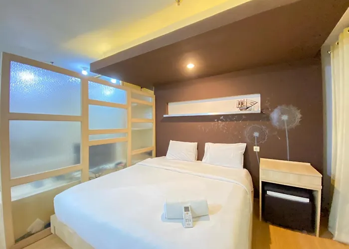 Spacious Studio Room At Gateway Ahmad Yani Cicadas Apartment By Travelio