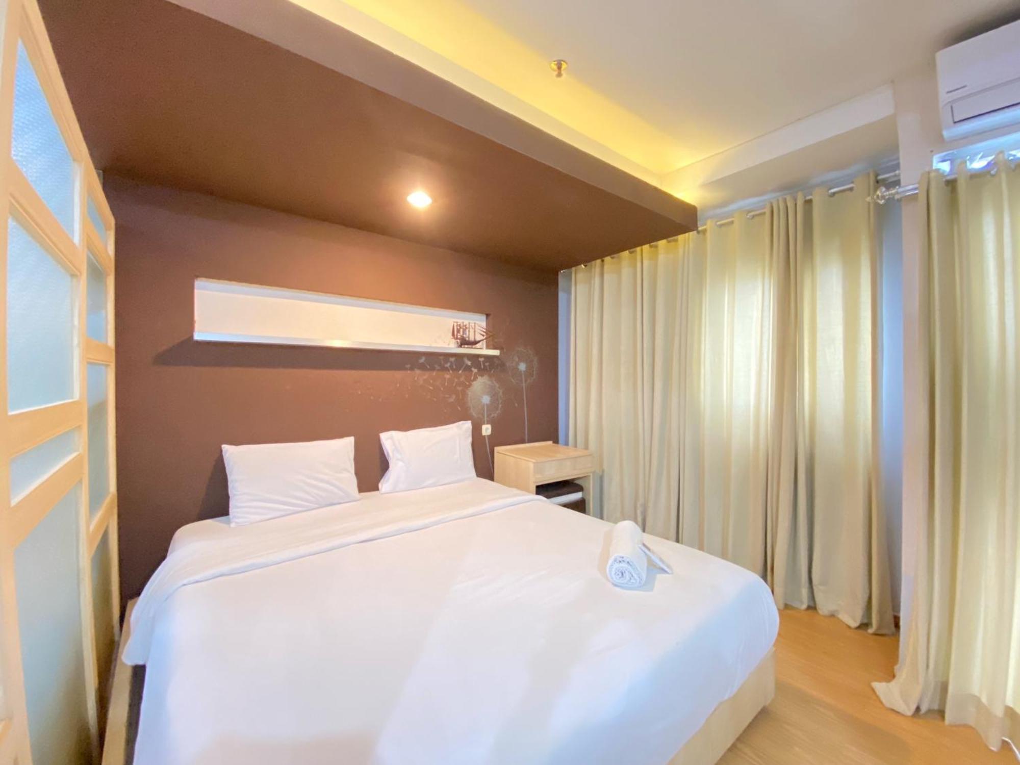 Spacious At Gateway Ahmad Yani Cicadas By Travelio *